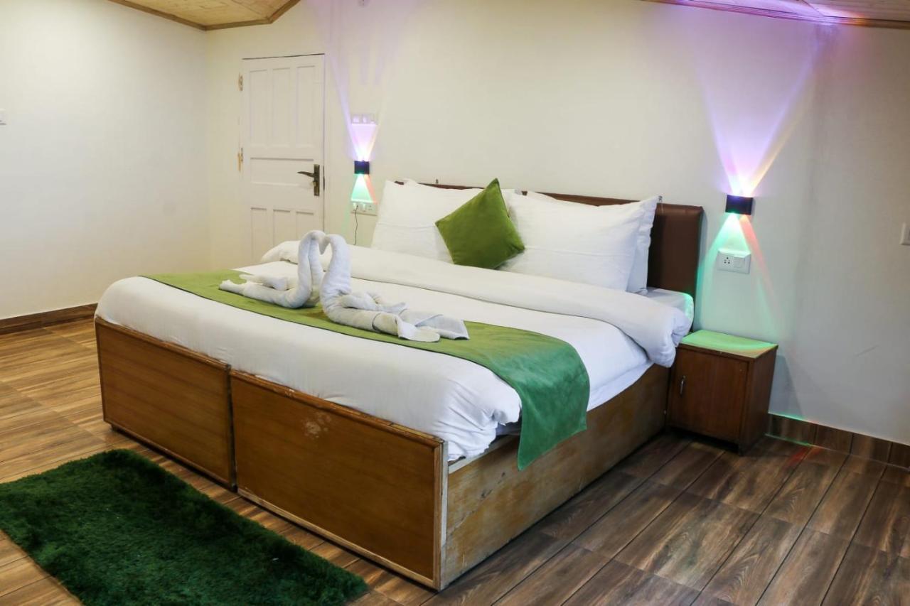 จาคู ไวบ์ส ชิมลา Bed & Breakfast ภายนอก รูปภาพ