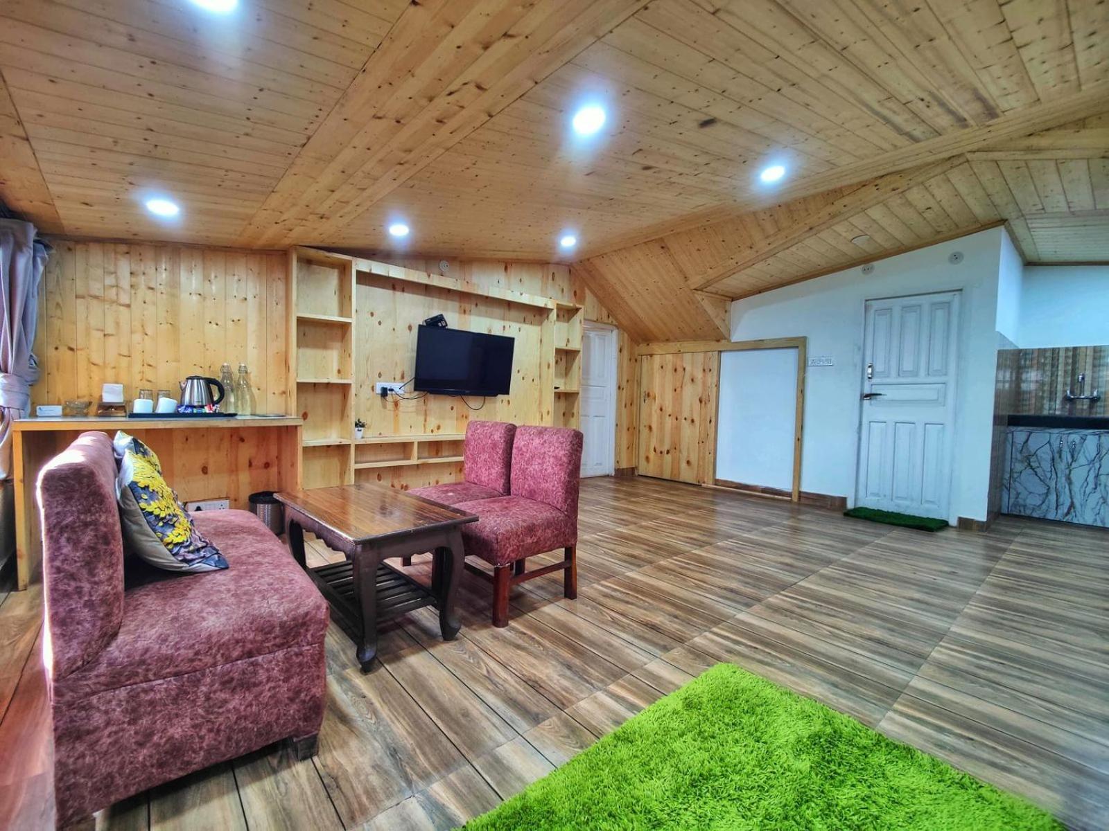 จาคู ไวบ์ส ชิมลา Bed & Breakfast ภายนอก รูปภาพ
